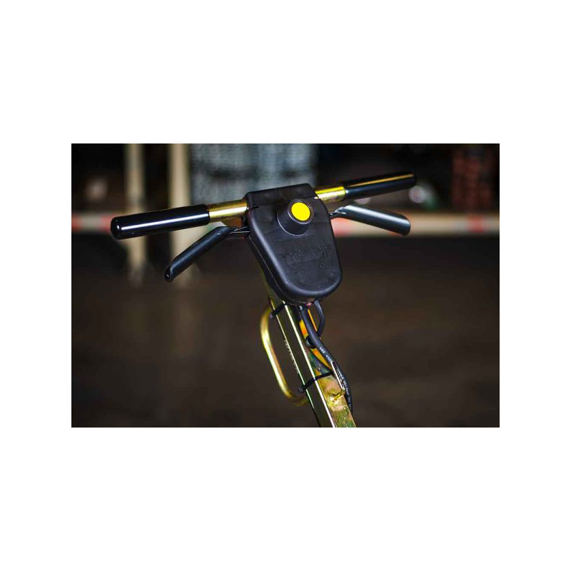 Bartell_Global_Alpha_Single_Head_Floor_Grinder_Handle_Close_Up_View