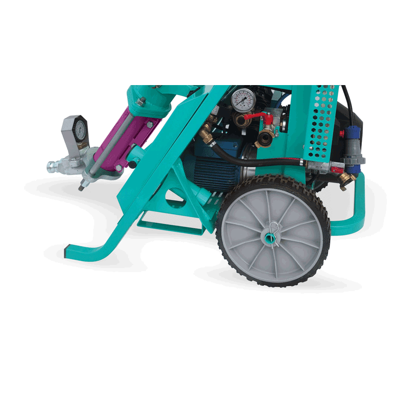 IMER_USA_Koine_3_1_Mixing_Pump_Side_Close_up_View