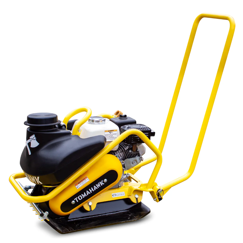 Tomahawk_Power_TPC90H_Plate_Compactor_with_5.5_HP_Honda_Engine_Close_up_View