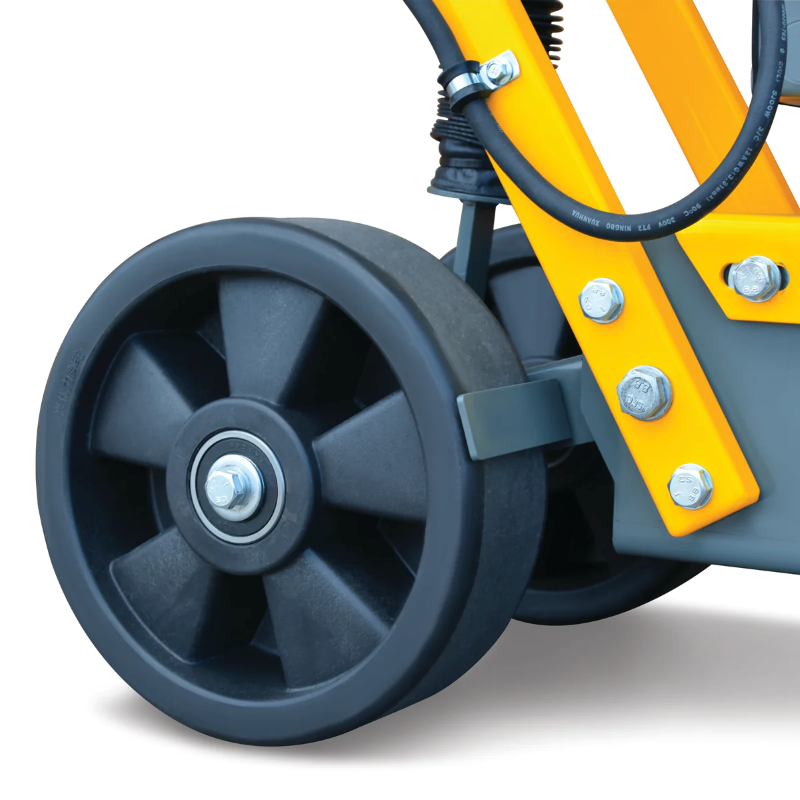 Tomahawk_Power_TSCP8_Electric_Floor_Scraper_Wheel_Close_up_View