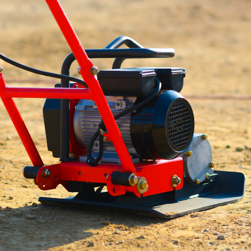 Tomahawk_Power_eJXPC50_Electric_Plate_Compactor_Outdoor_View_2